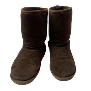 Bearpaw Emma-short 9 brown cow suede with sheepskin ankle boots